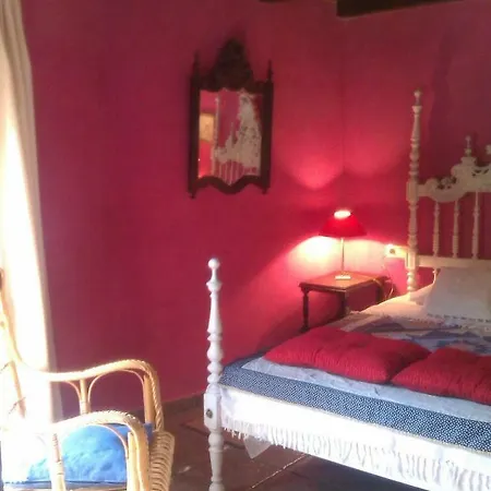 La Duena I *